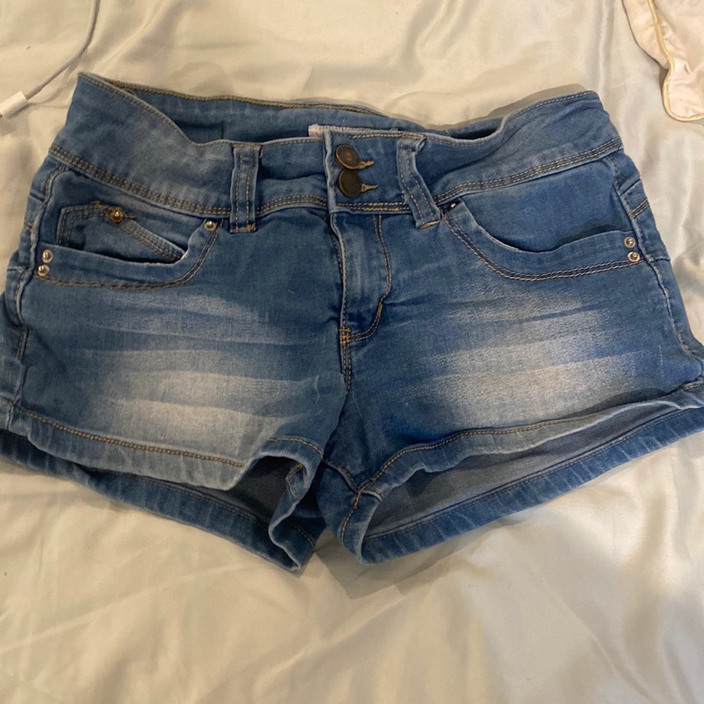 Wannabettabutt shorts